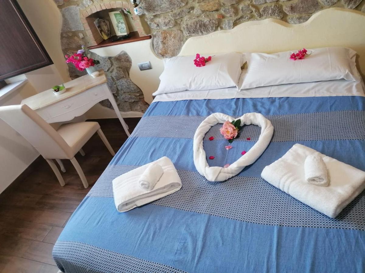 B&B Il Portico Orgosolo Luaran gambar